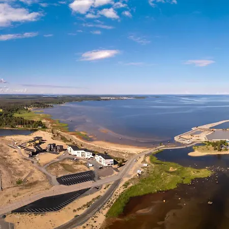 Marina Range By Hiekka - Sisaeltaeae Liinavaatteet Ja Loppusiivouksen Aparthotel 3*